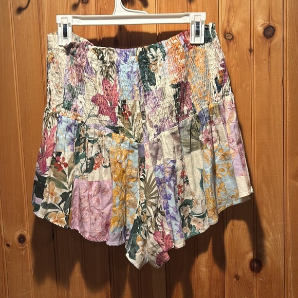 New ZARA bloggers favorite floral shorts - Picture 6 of 6